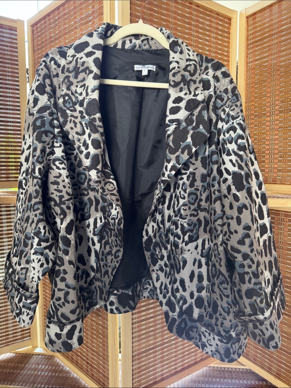Fashion Bug Leopard Print Open-Front Jacket in Black & Gray N0325